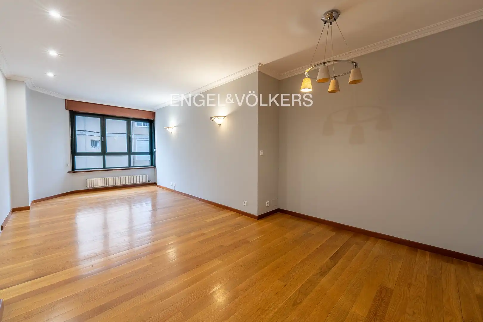 Sala de estar de Piso de alquiler en Vigo  con Calefacción