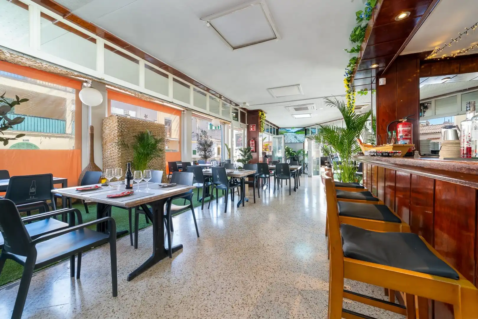 Local de alquiler en  Palma de Mallorca con Terraza y Amueblado
