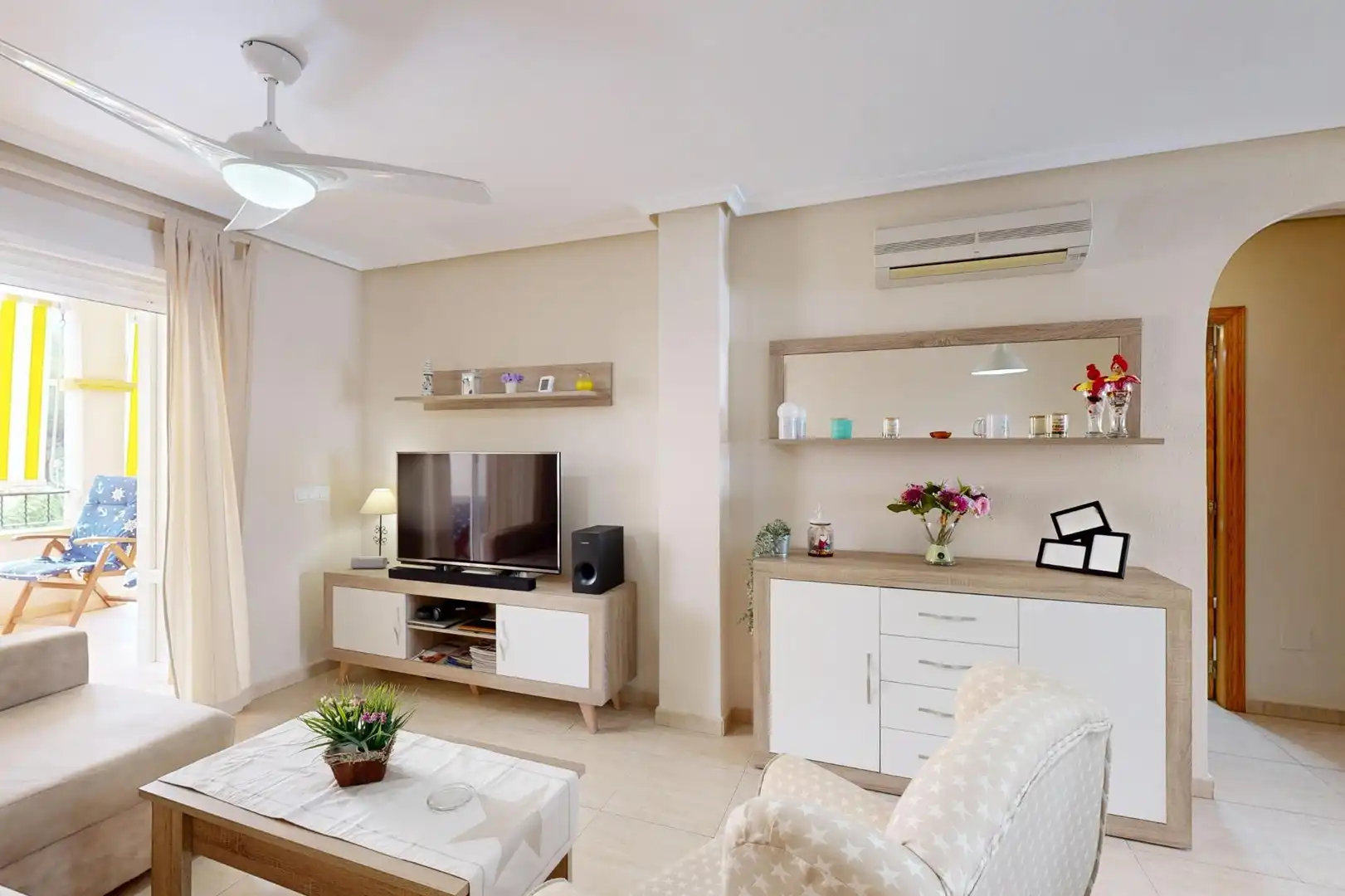 Sala de estar de Apartamento en venta en Cartagena con Aire acondicionado, Calefacción y Jardín privado