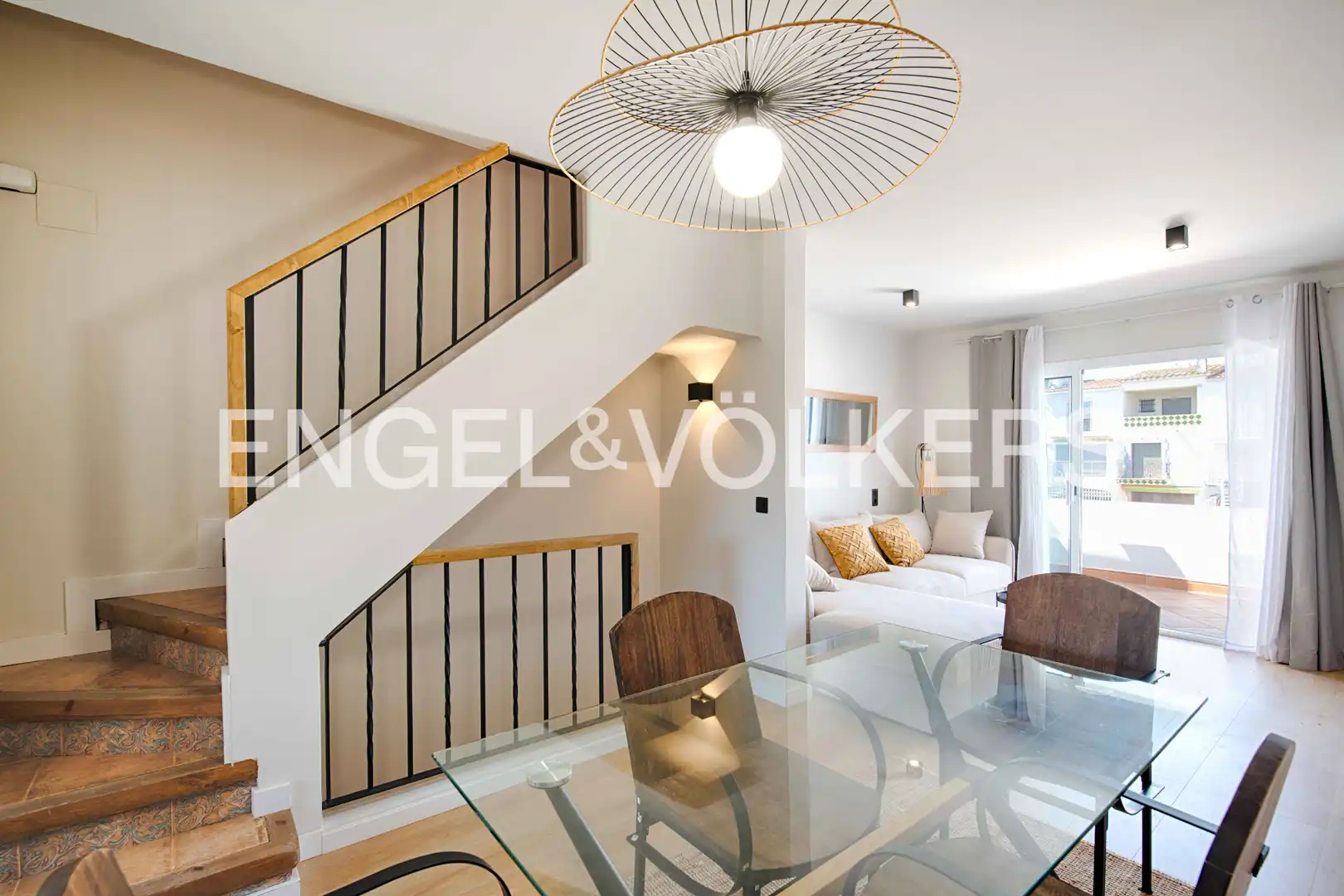 Terraced house with terrace for sale in Carrer Port Empúries, imagen 3