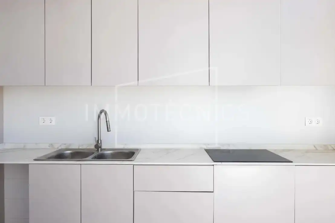 Maison mitoyenne neuf avec jardin à vendre à Carrer Turó de l'Home 45, imagen 9