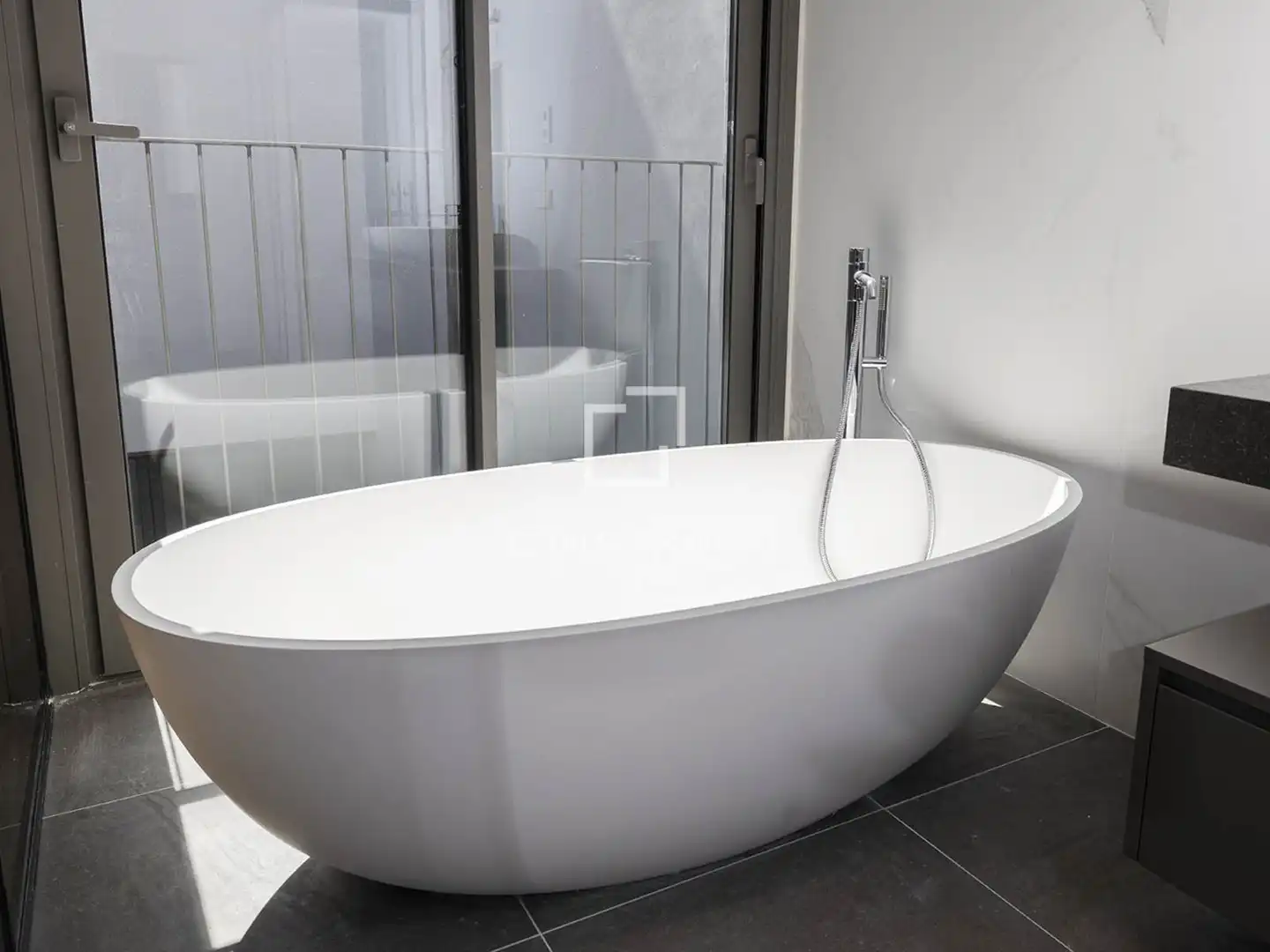 Bathroom of Attic for sale in Barcelona  with Air Conditioner, Terrace and Swimming Pool