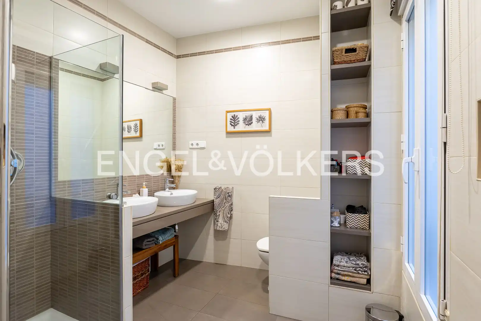 Baño de Piso en venta en Madrid con Aire acondicionado y Calefacción