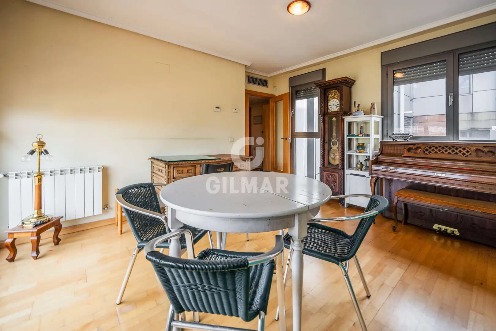 Esszimmer von Dachboden zum Verkauf in Madrid mit Heizung, Privatgarten und Abstellraum
