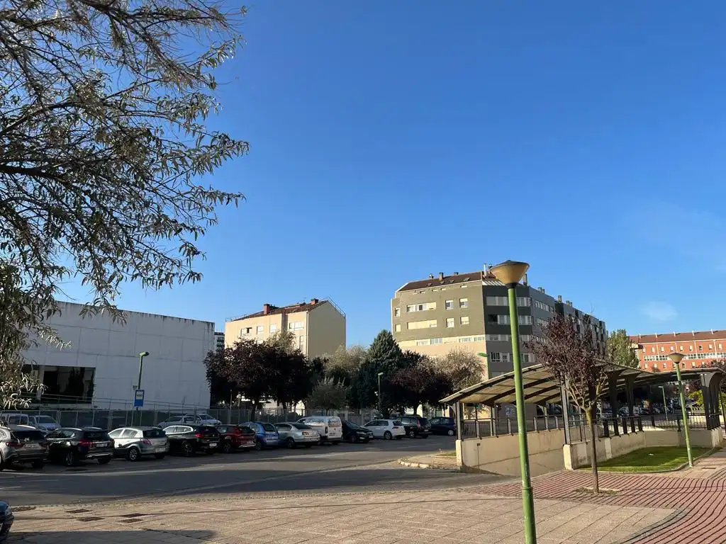 Gewerbefläche zur Miete in De Alfonso Xi, imagen 15