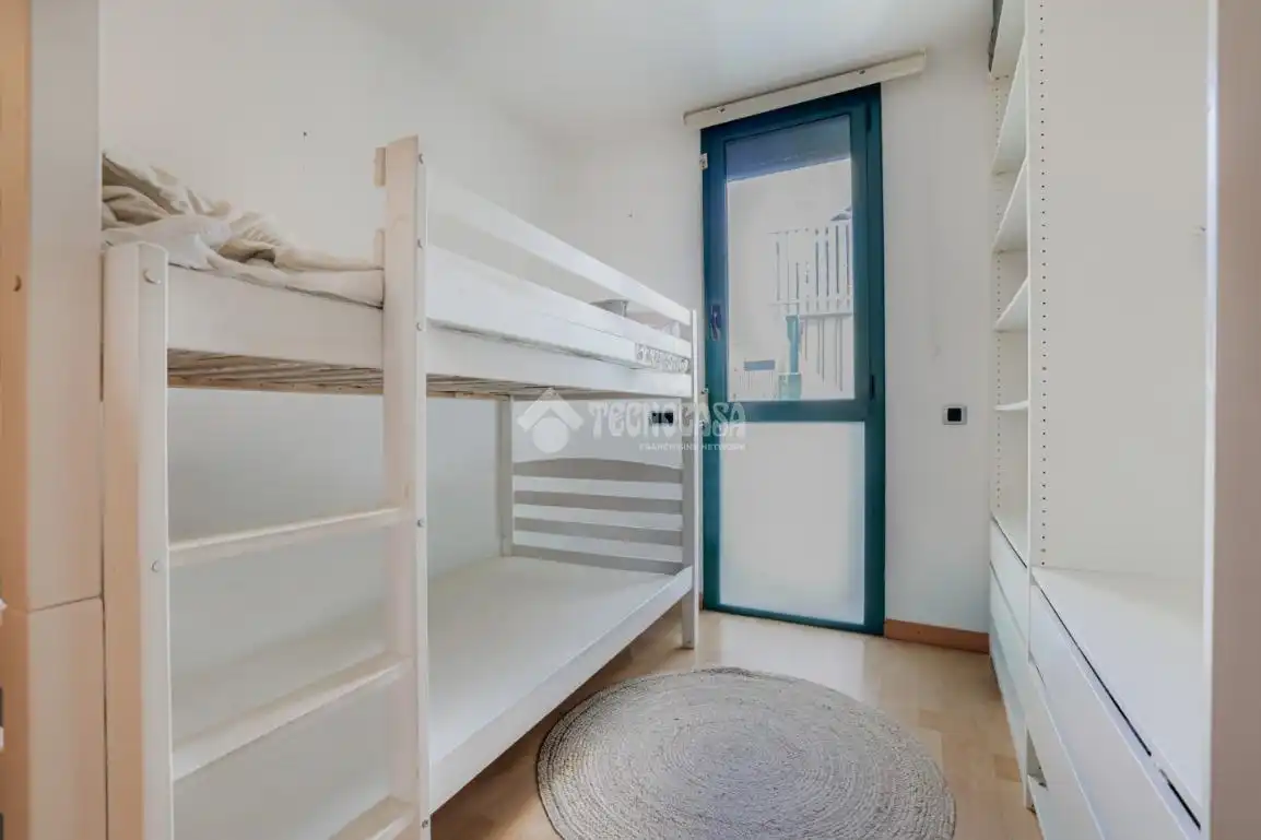 Bedroom of Flat for sale in Badalona  with Air Conditioner, Heating and Parquet flooring