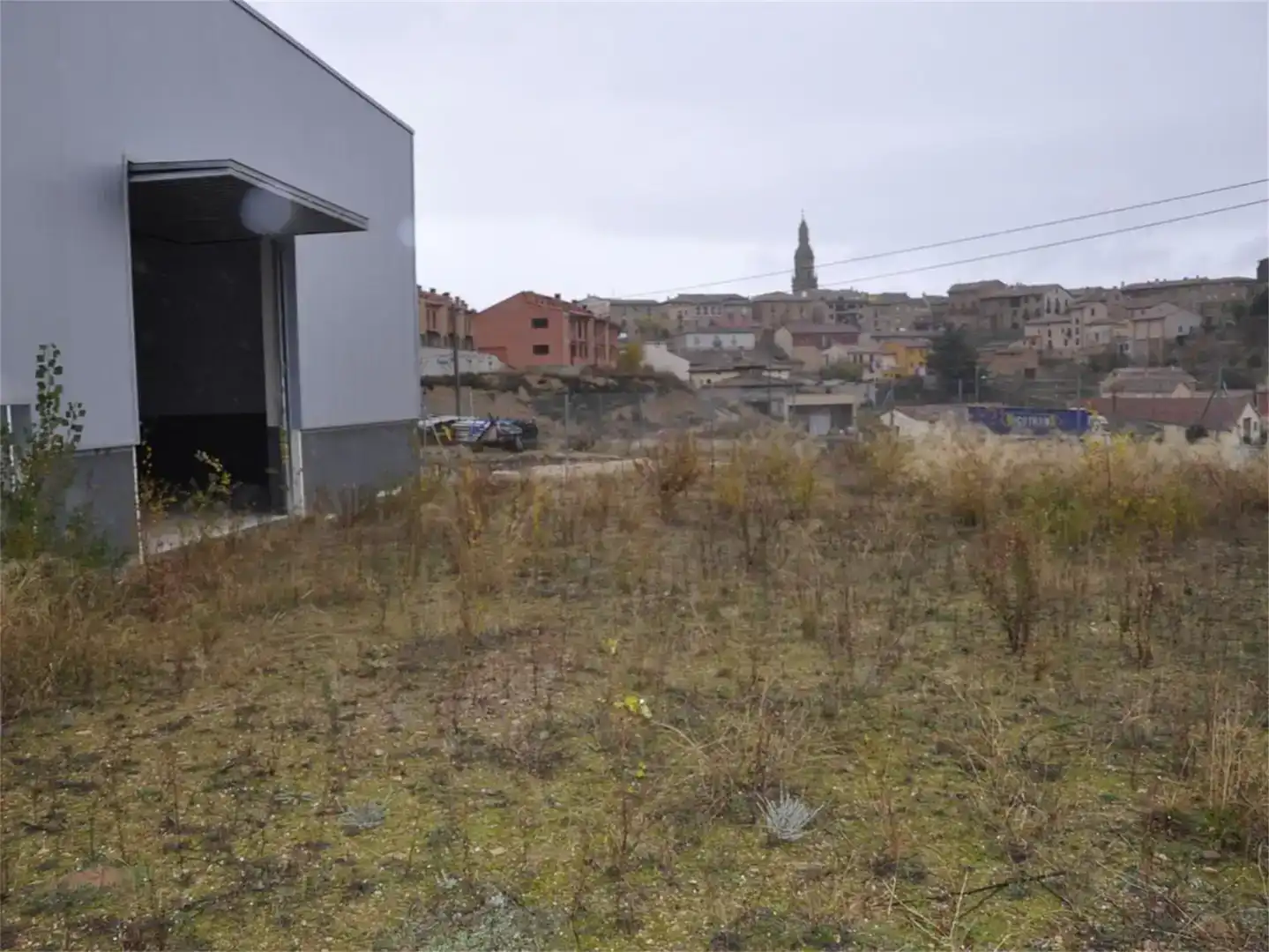 Nau industrial en venda en Briones