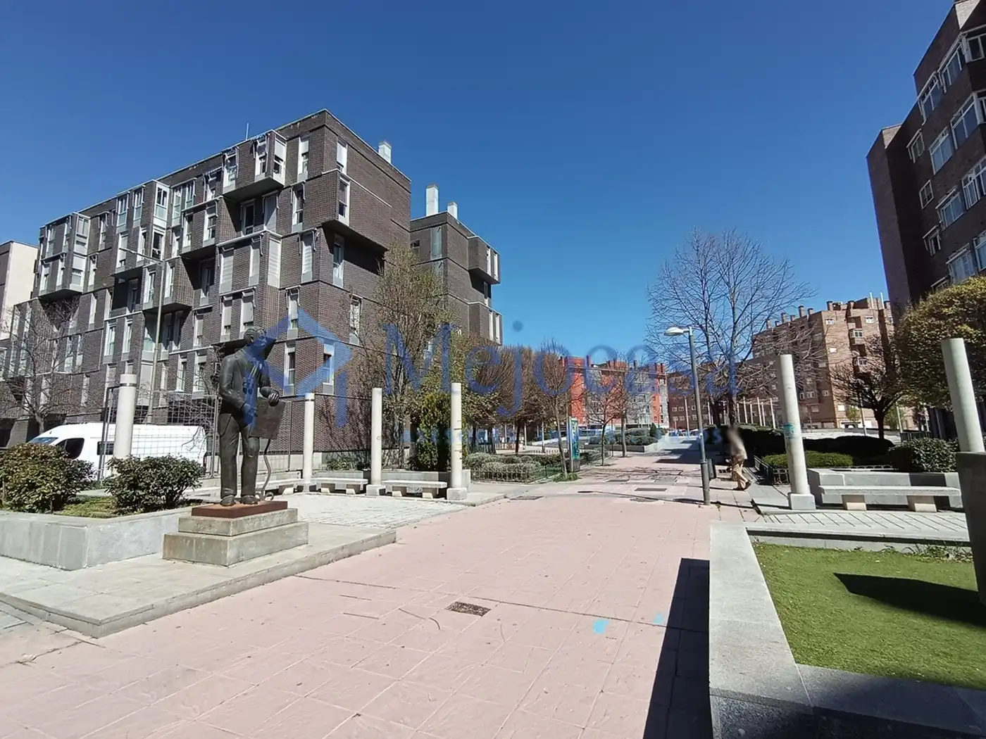 Vista exterior de Piso en venta en Coslada con Aire acondicionado, Calefacción y Trastero