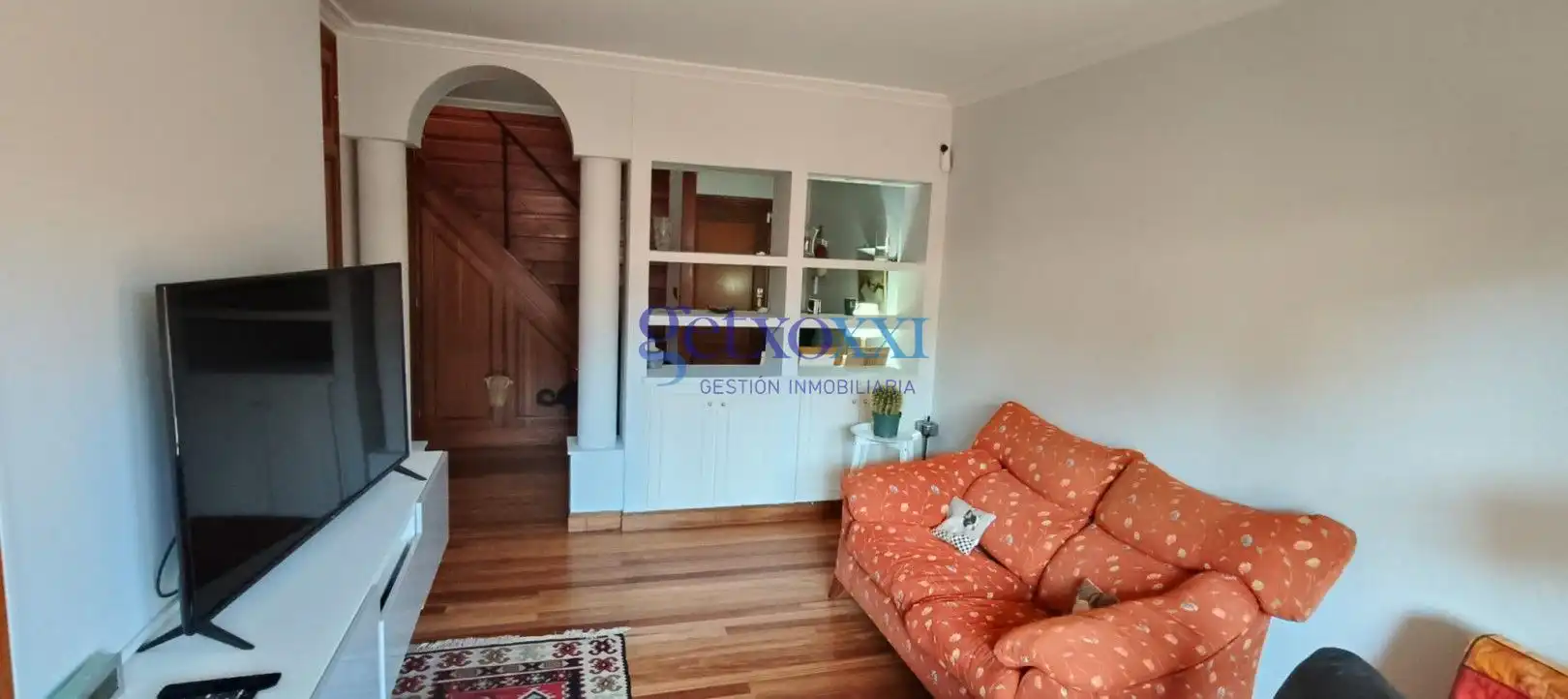Sala d'estar de Àtic en venda en Getxo  amb Calefacció i Terrassa