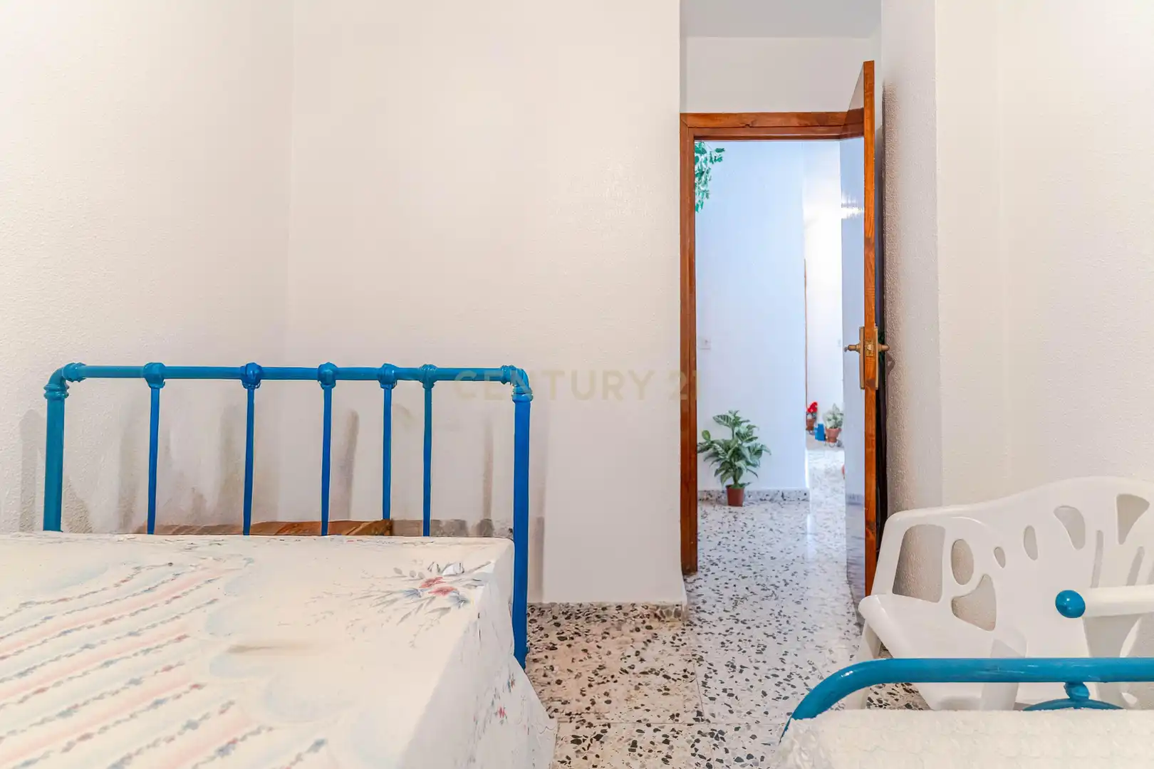 Habitación de Casa adosada en venta en Albuñol con Trastero, Microondas y Balcón
