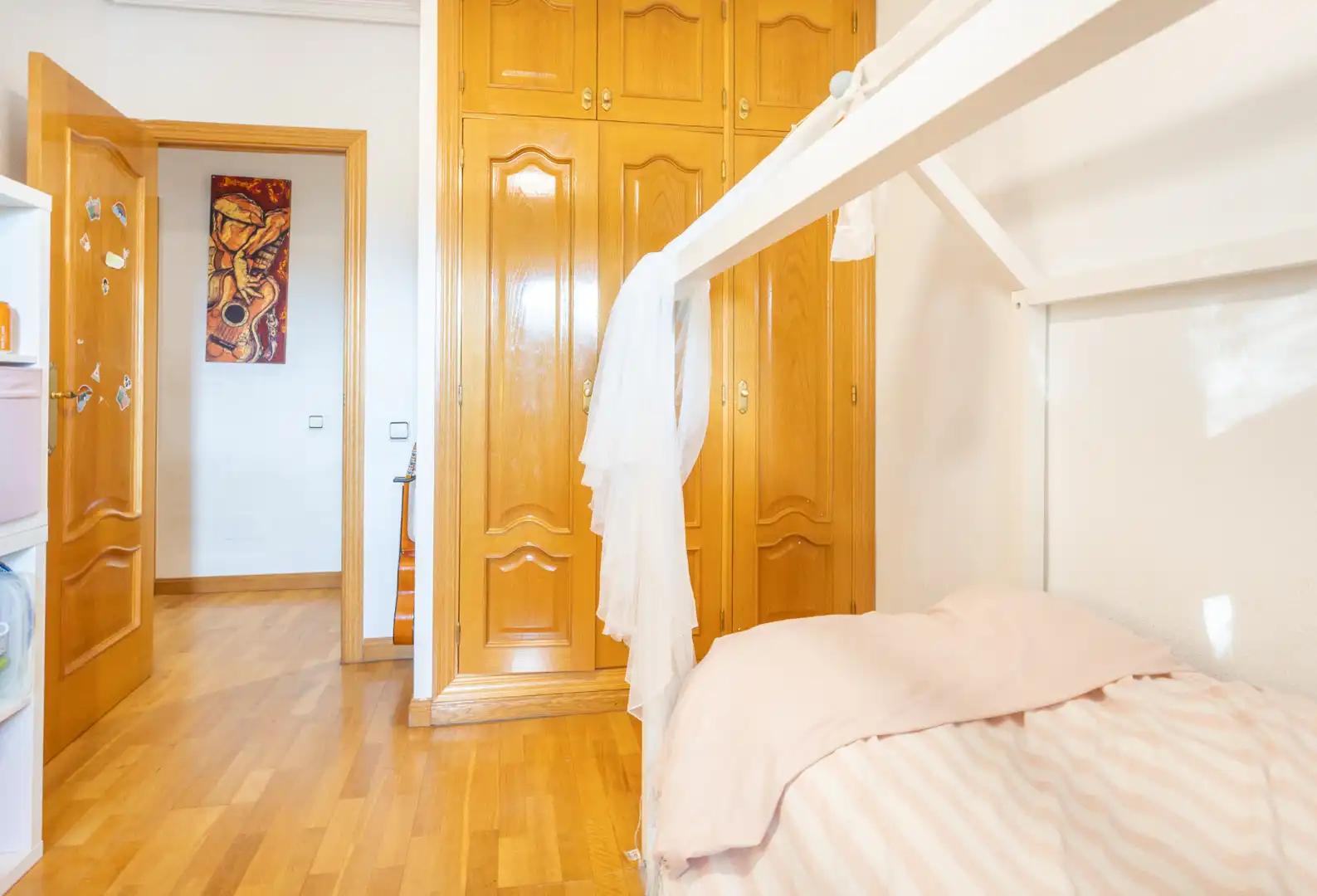 Bedroom of Houses for sale in Villanueva de la Cañada  with Air Conditioner, Heating and Private garden