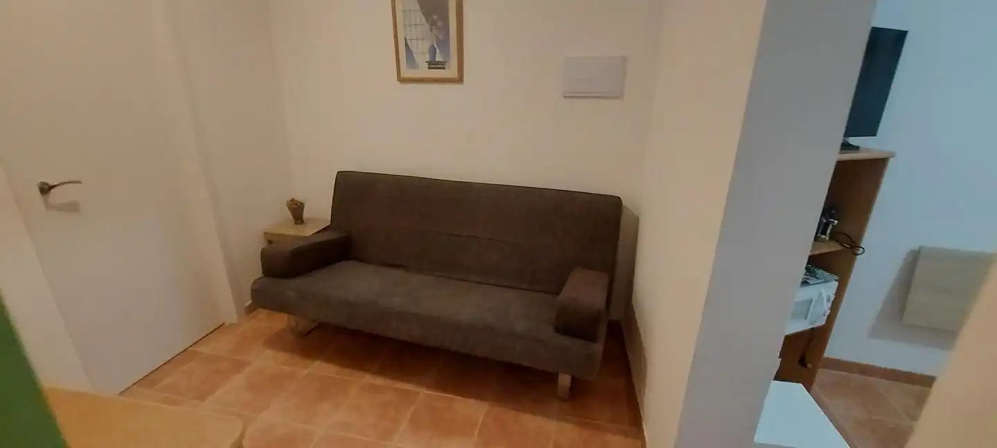 Erdgeschoss zur Miete in Los Cuervos, Granadilla de Abona ciudad