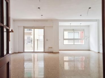 Appartamento con balcone in vendita a Calle Ausias March