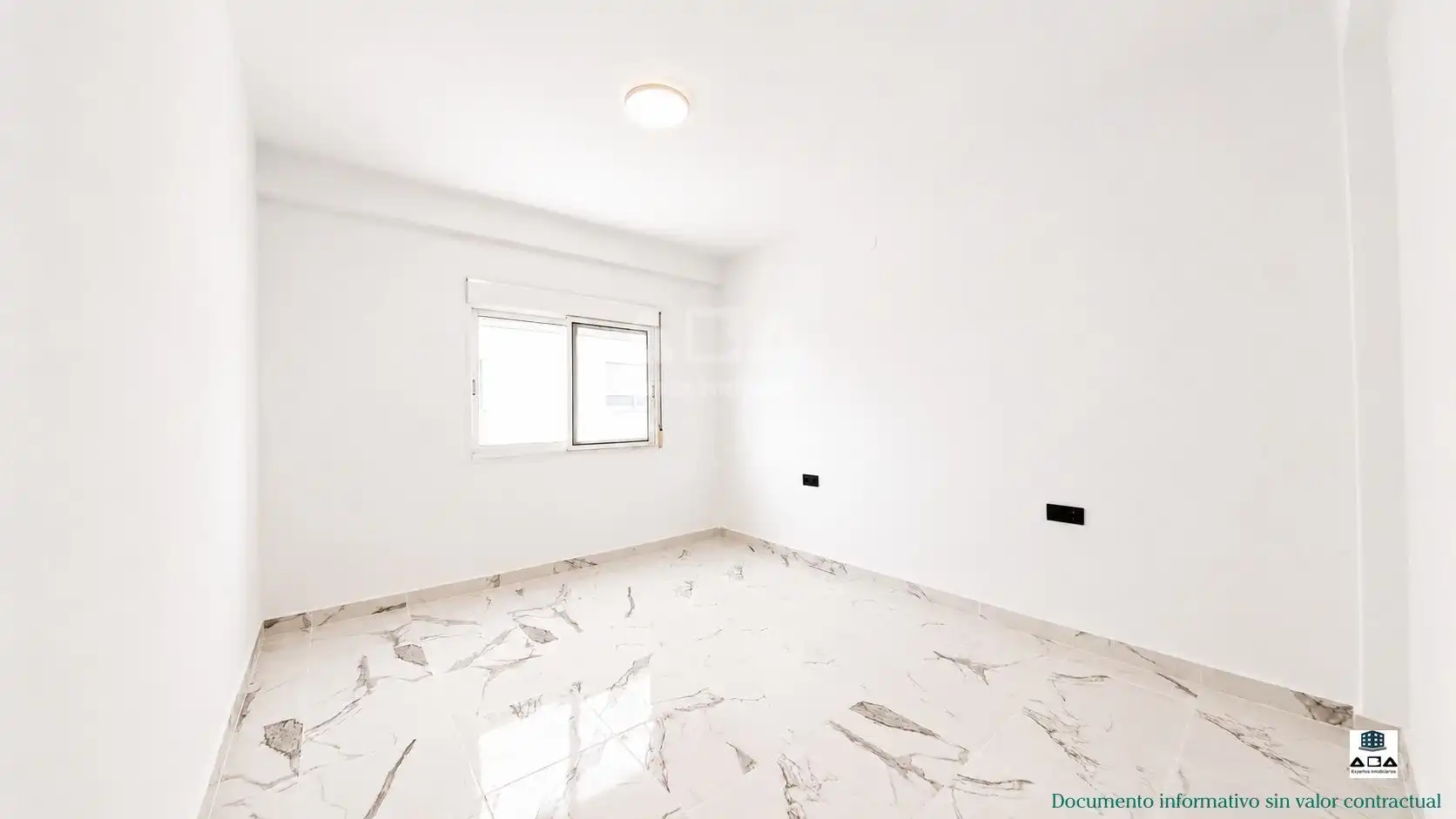 Ático en venta en Calle BERNAT GUILLEM D'ENTENÇA, El Puig