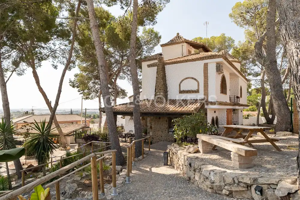 Casa o chalet de alquiler en Manises con Aire acondicionado, Calefacción y Jardín privado