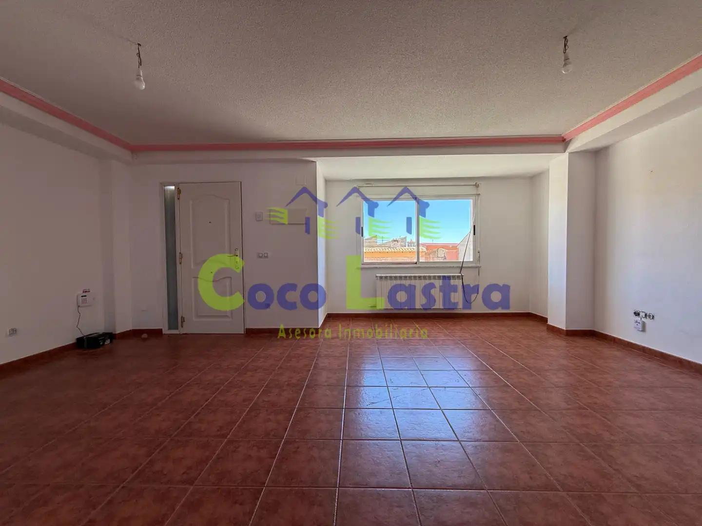 Sala d'estar de Casa adosada en venda en Aldearrubia amb Calefacció, Jardí privat i Terrassa