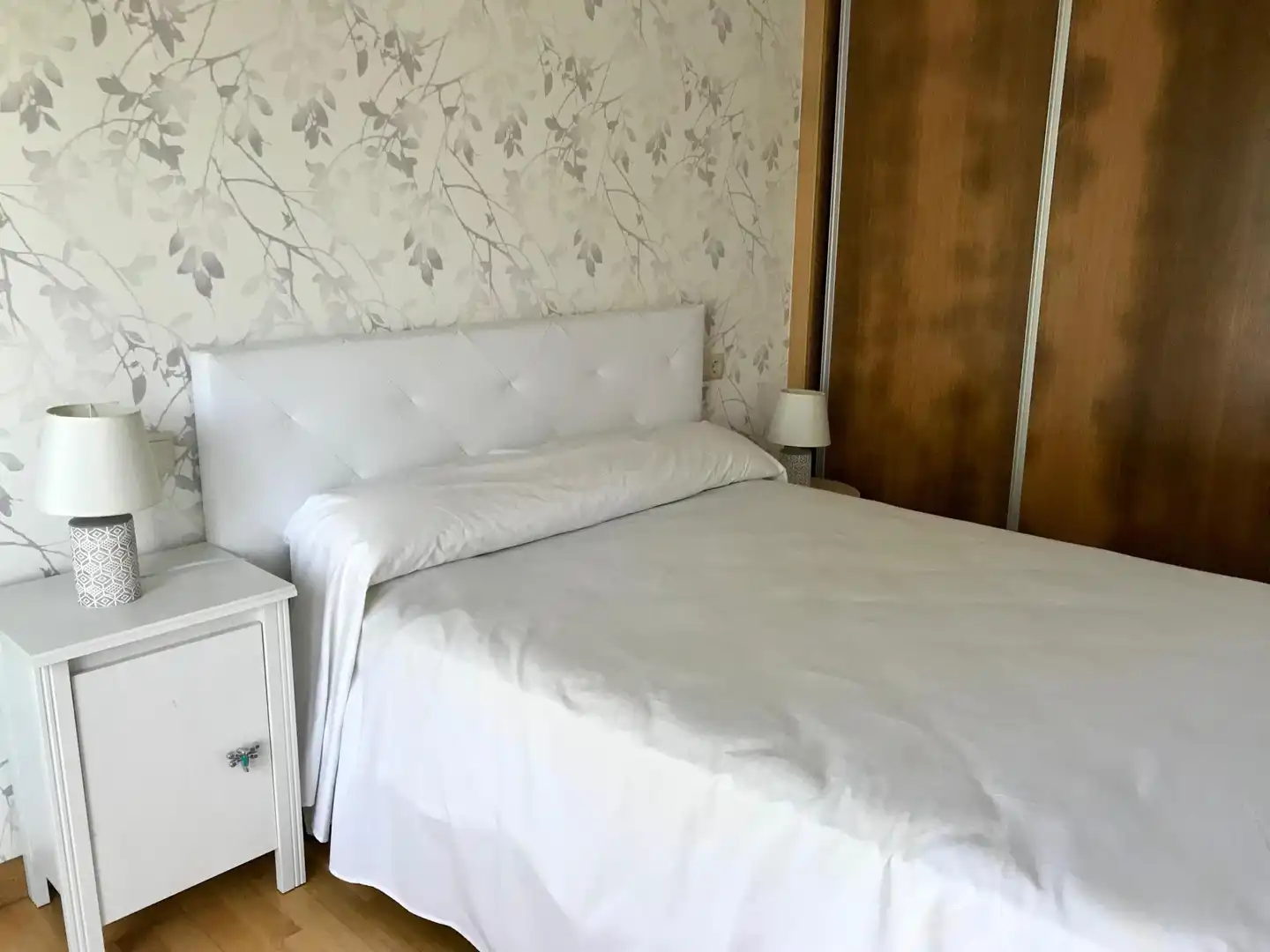 Dormitori de Apartament en venda en Ribeira amb Calefacció i Terrassa