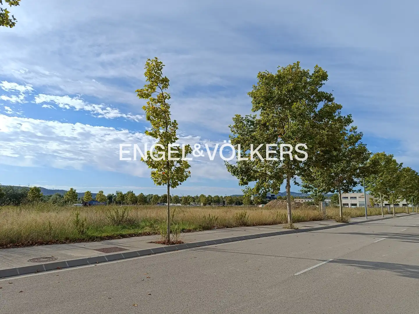 Industrial land for sale in Centre Vila, imagen 2