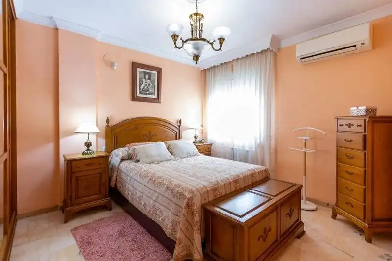 Bedroom of Houses for sale in Granada  with Air Conditioner, Heating and Terrace