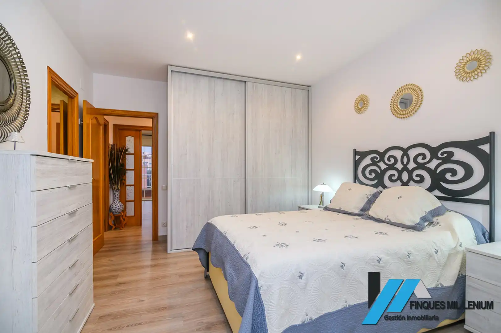 Flat for sale in Passeig Maragall