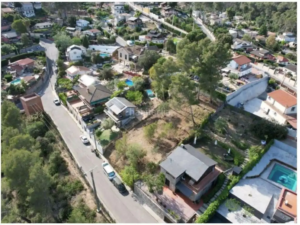 Terreno residencial en venta en Calle Aiguafreda D' 18, imagen 3