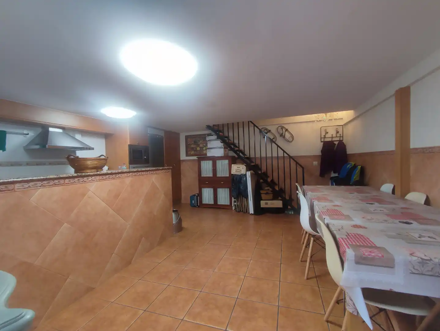 Gewerbefläche zum Verkauf in Calle Timoteo Ruiz, imagen 2