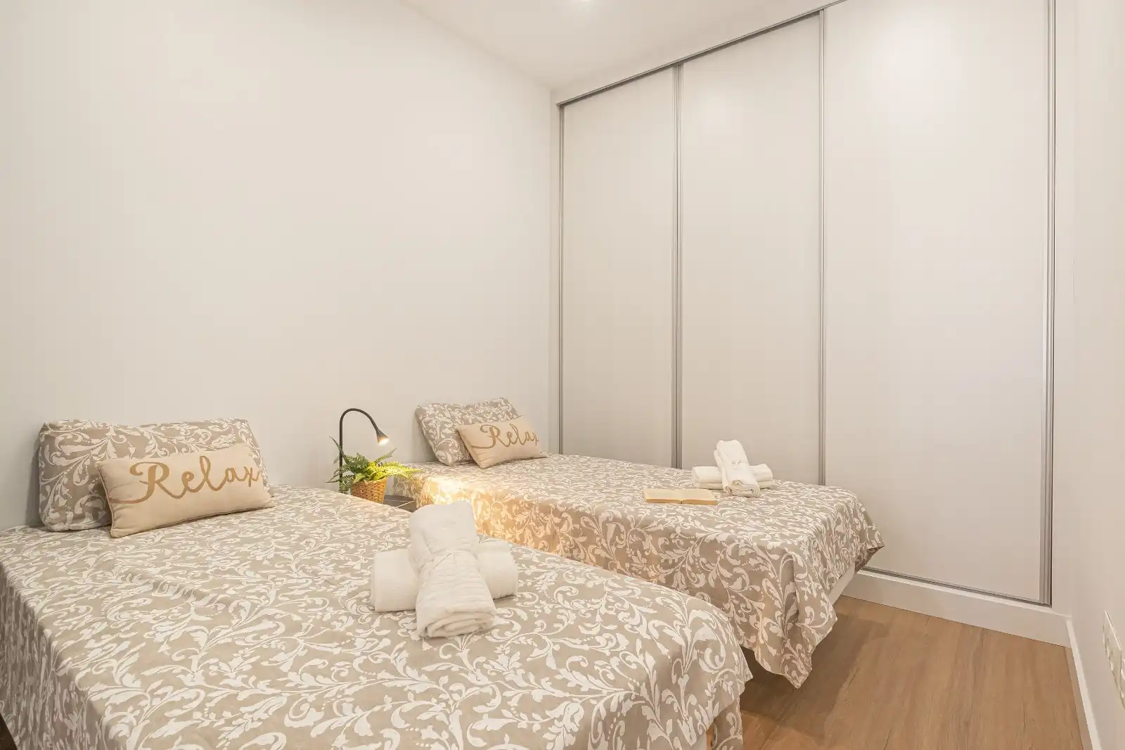 Bedroom of Apartments for sale in Mijas  with Air Conditioner, Terrace and Furnished