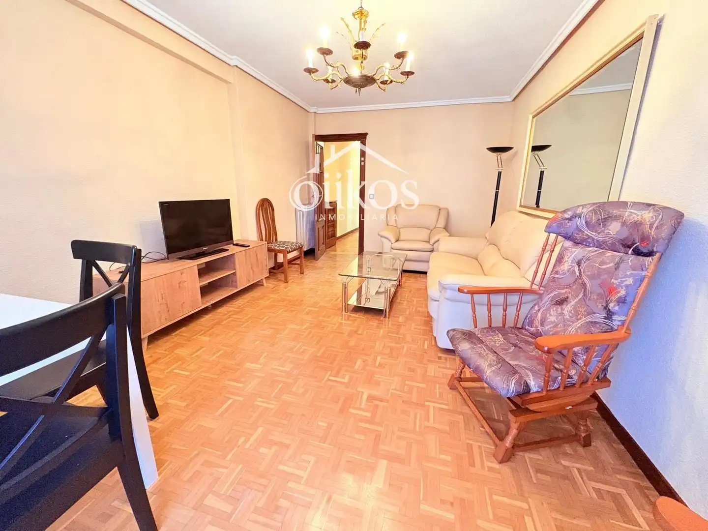 Flat for rent in Ledesma, Carmelitas
