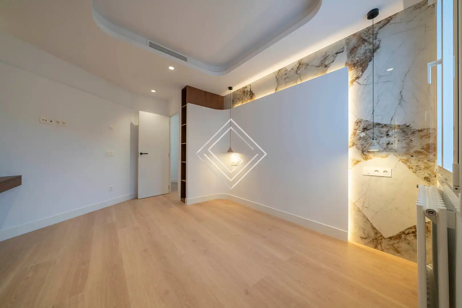 Wohnung zum Verkauf in Madrid mit Klimaanlage, Heizung und Terrasse