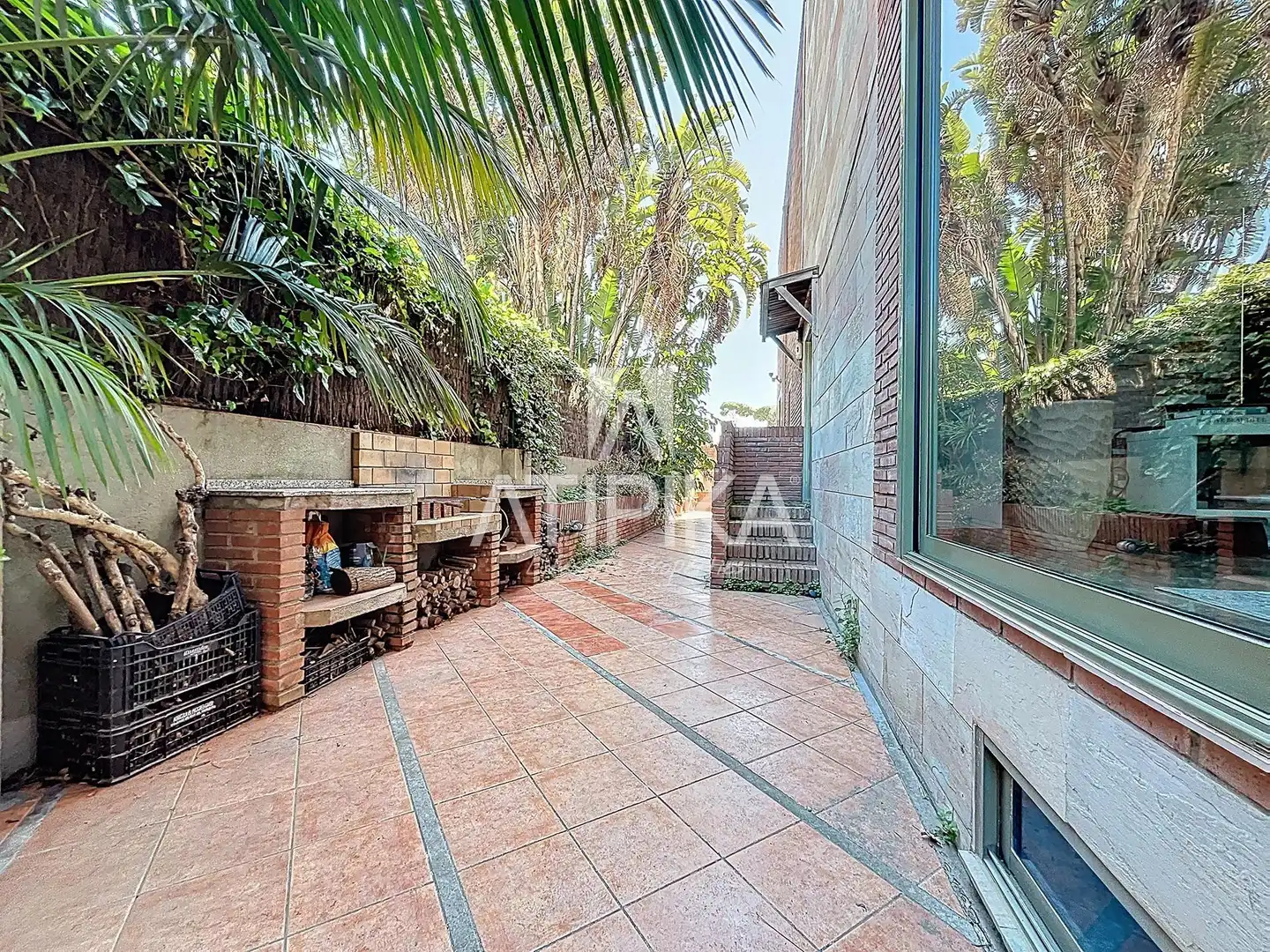 Jardín de Casa o chalet de alquiler en Castelldefels con Aire acondicionado, Calefacción y Terraza