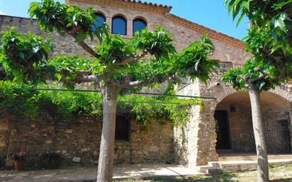 Vista exterior de Finca rústica en venda en Garrigoles amb Aire condicionat, Calefacció i Jardí privat