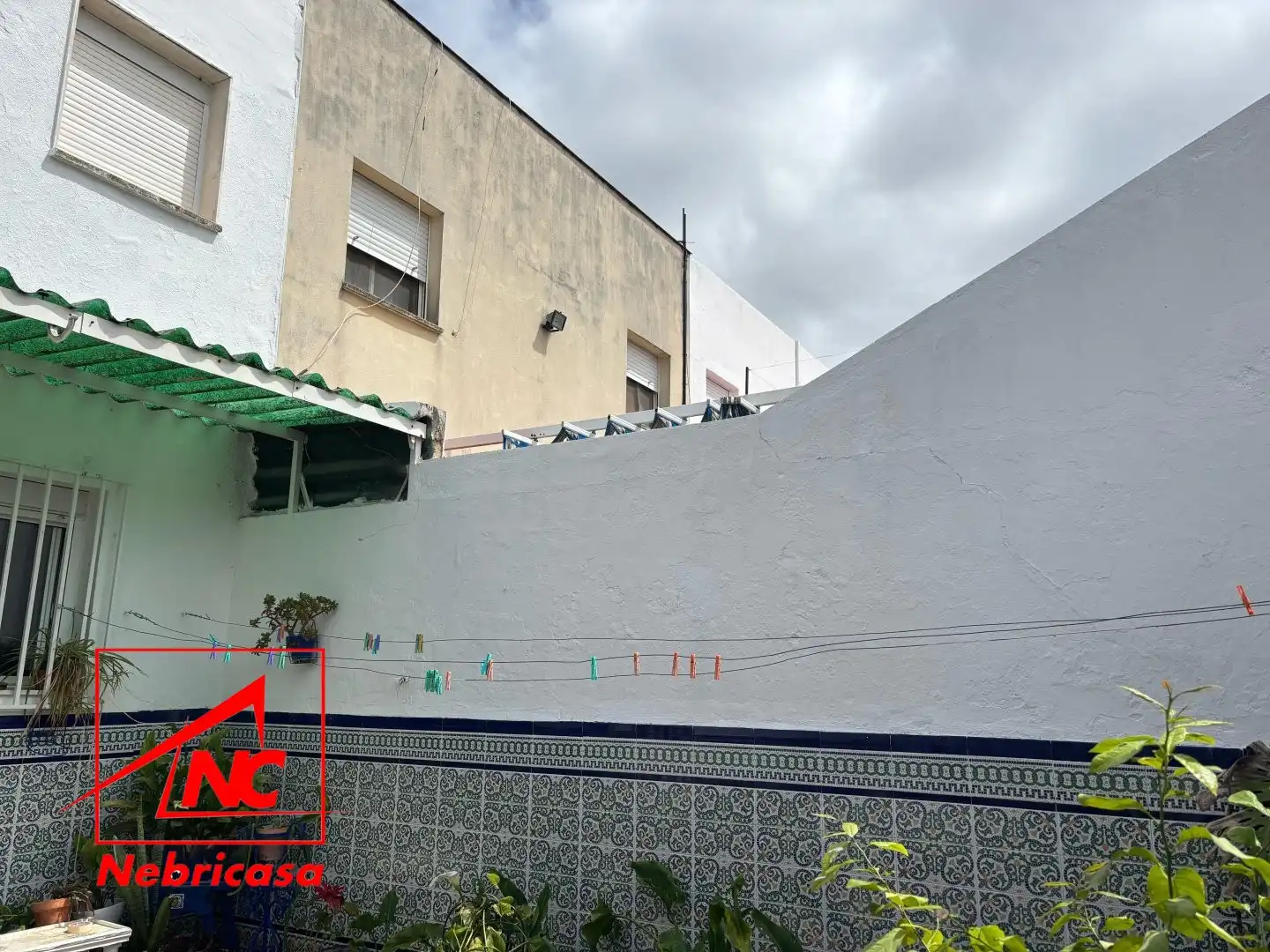 Vista exterior de Casa o chalet en venta en Las Cabezas de San Juan con Aire acondicionado y Trastero