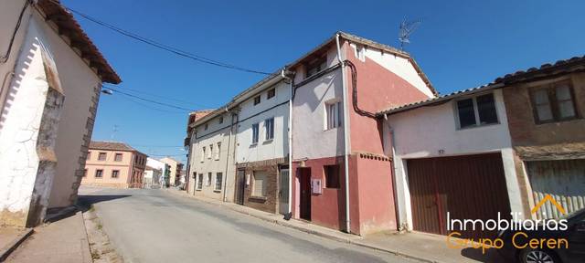 Casa-chalet en Venta en Fresno de Río Tirón