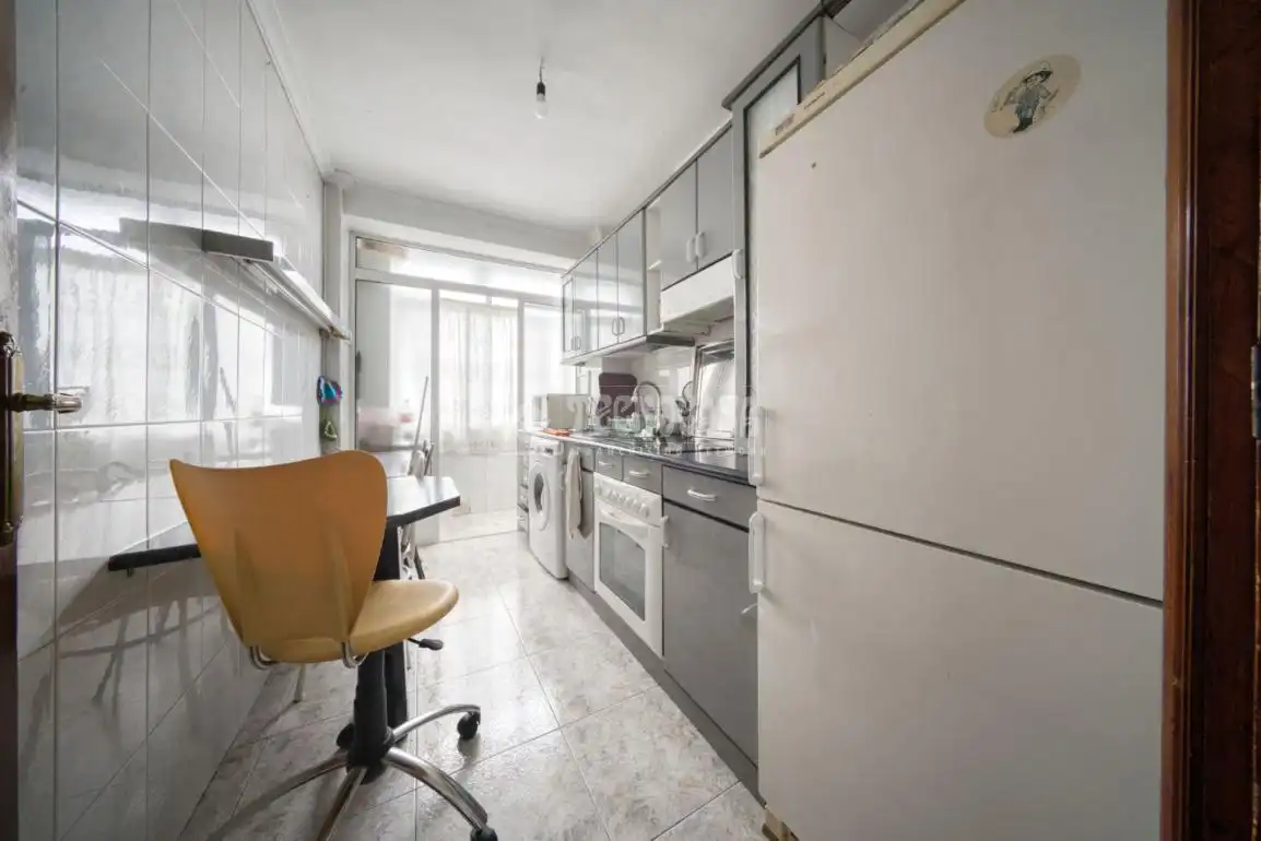Cocina de Piso en venta en Valladolid Capital con Balcón