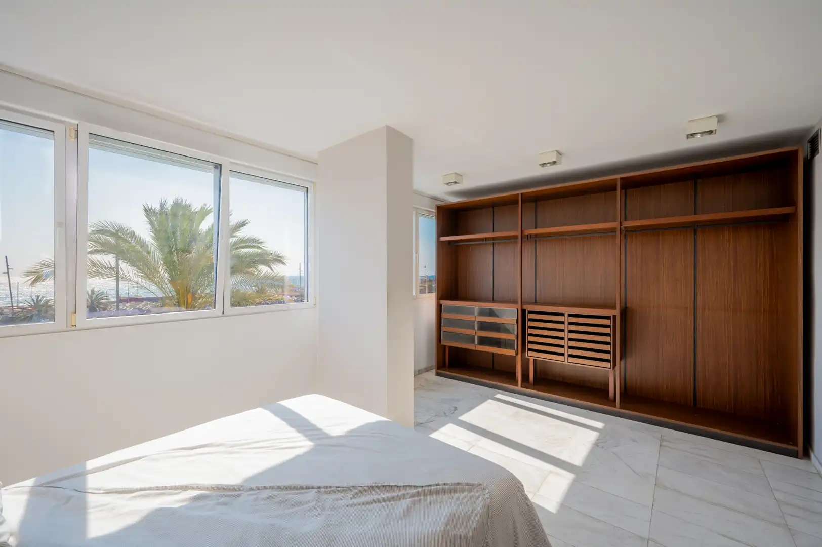 Habitación de Piso en venta en Barcelona con Aire acondicionado, Calefacción y Terraza