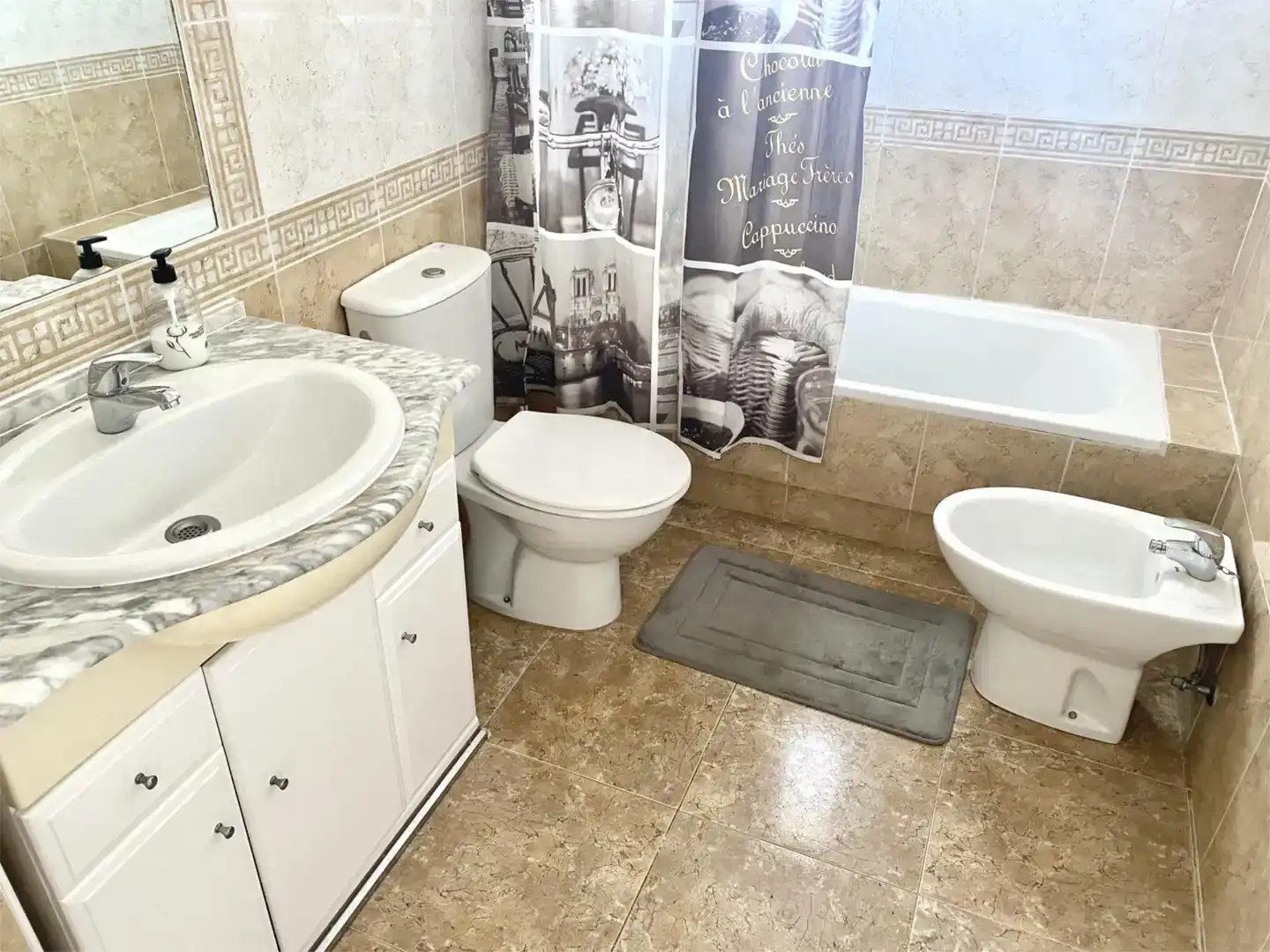 Bathroom of Apartments for rent in Orihuela  with Air Conditioner