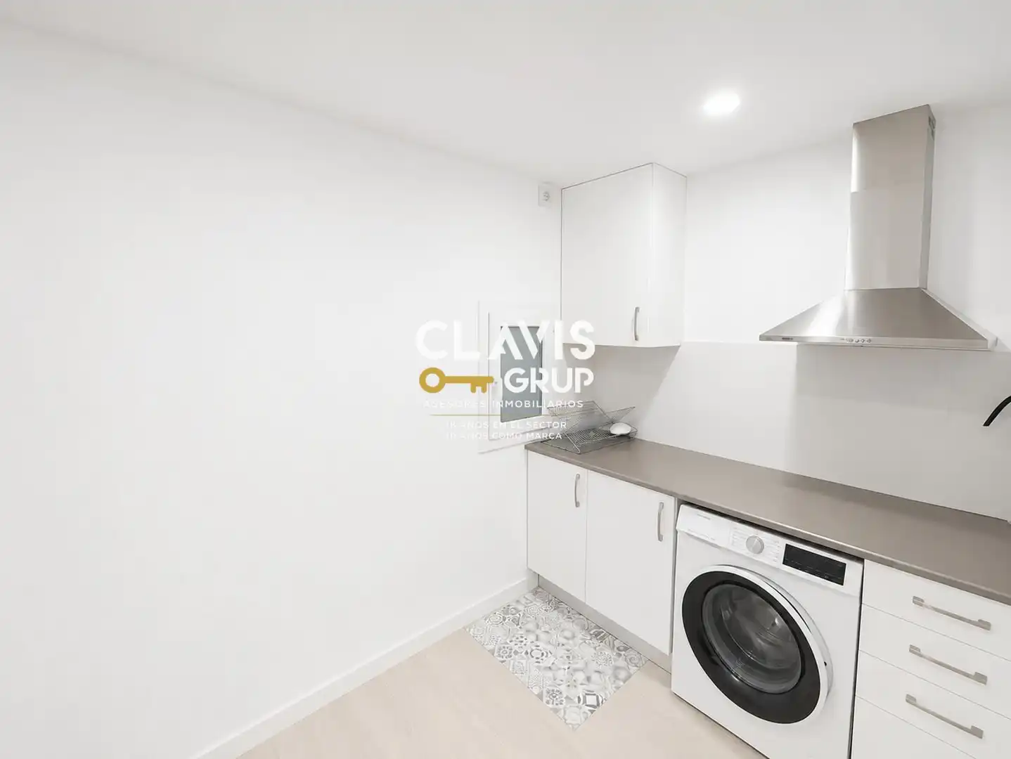 Business premises for sale in Nou Barris, imagen 9