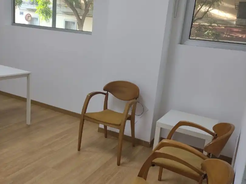 Oficina de lloguer en Valencia amb Aire condicionat, Calefacció i Moblat