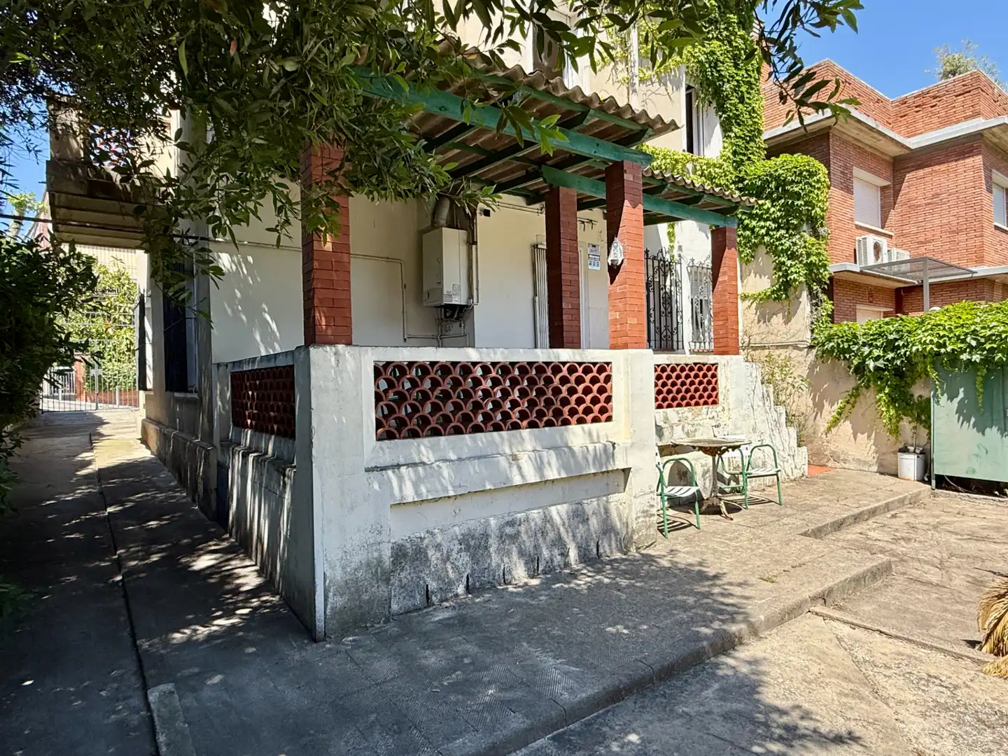 Vista exterior de Casa o chalet en venta en Barcelona con Calefacción, Jardín privado y Terraza