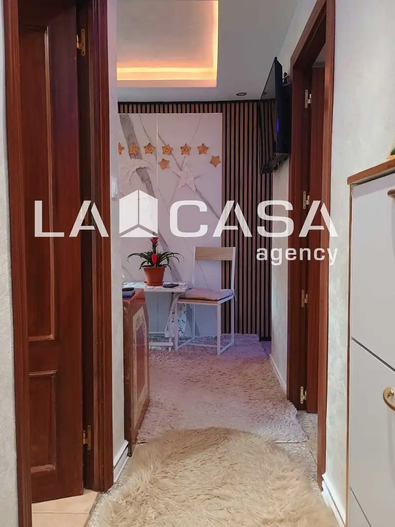 Piso en venta en Algeciras con Balcón