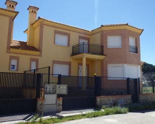 Exterior view of Single-family semi-detached for sale in Escalona