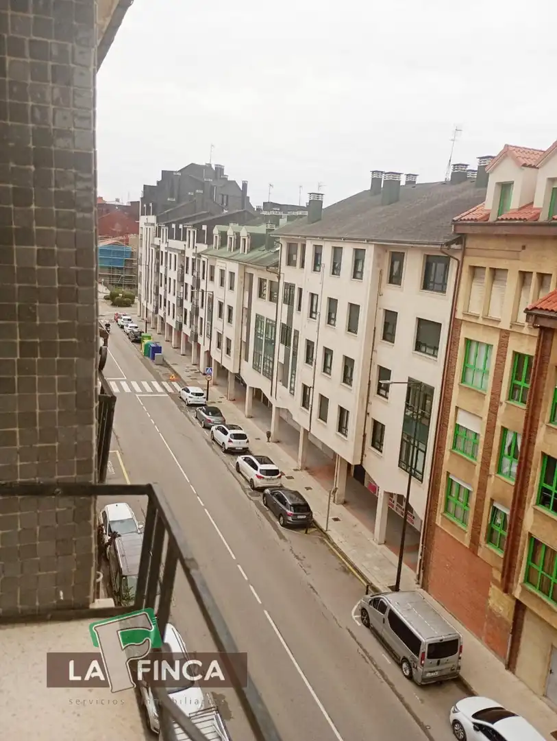 Außenansicht von Wohnung zum Verkauf in Llanera mit Heizung