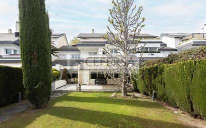Garden of Single-family semi-detached for sale in  Barcelona Capital  with Air Conditioner, Heating and Private garden