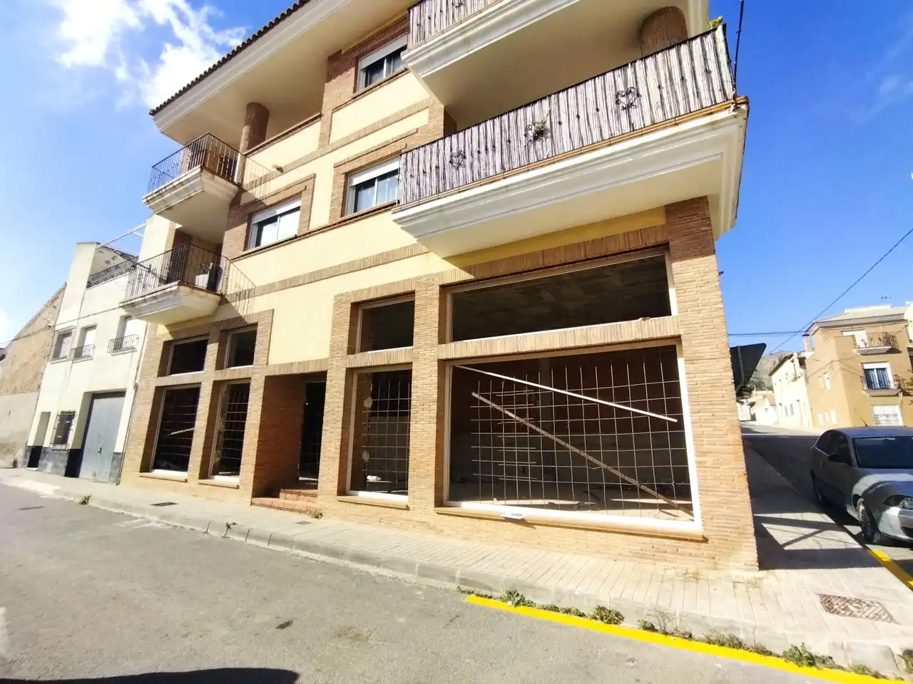 Local comercial en venda a C/ Marqués de la Romana