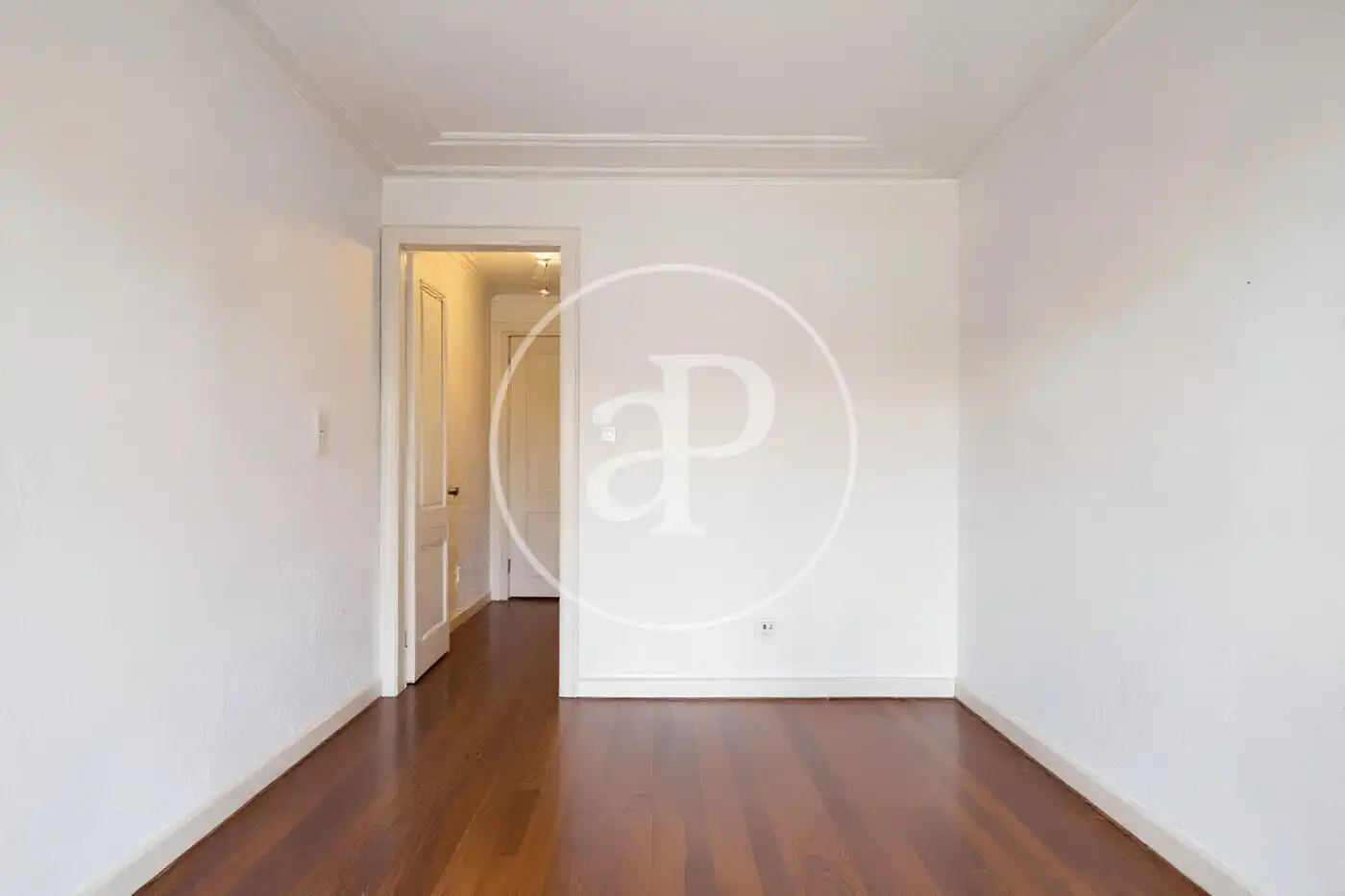 Habitación de Piso en venta en Barcelona con Aire acondicionado, Calefacción y Balcón