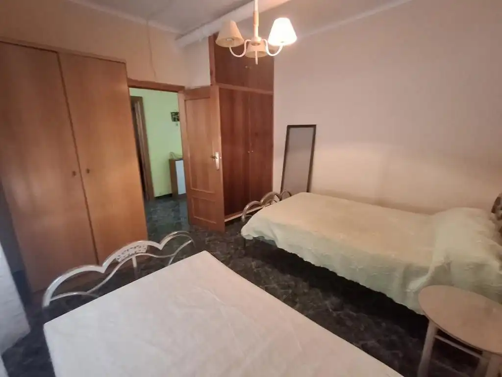 Dormitori de Casa o xalet en venda en La Roda amb Traster