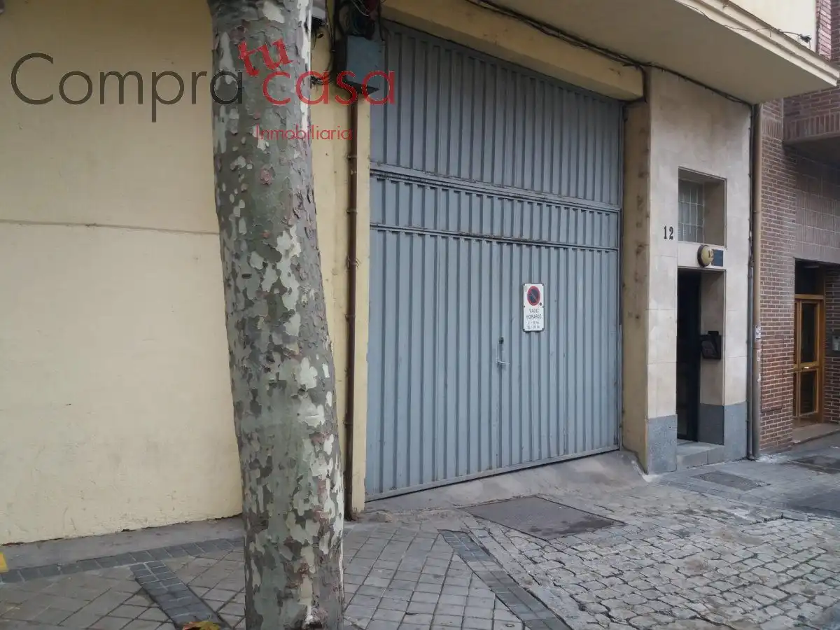 Local comercial en venda a Centro, imagen 2