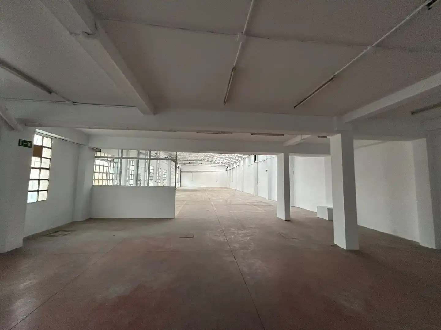Business premises for sale in Vía Complutense 111, imagen 5