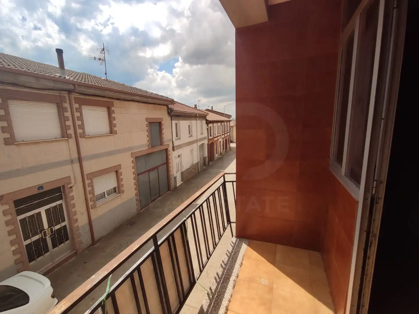 Vista exterior de Finca rústica en venda en Santa Marina del Rey amb Terrassa