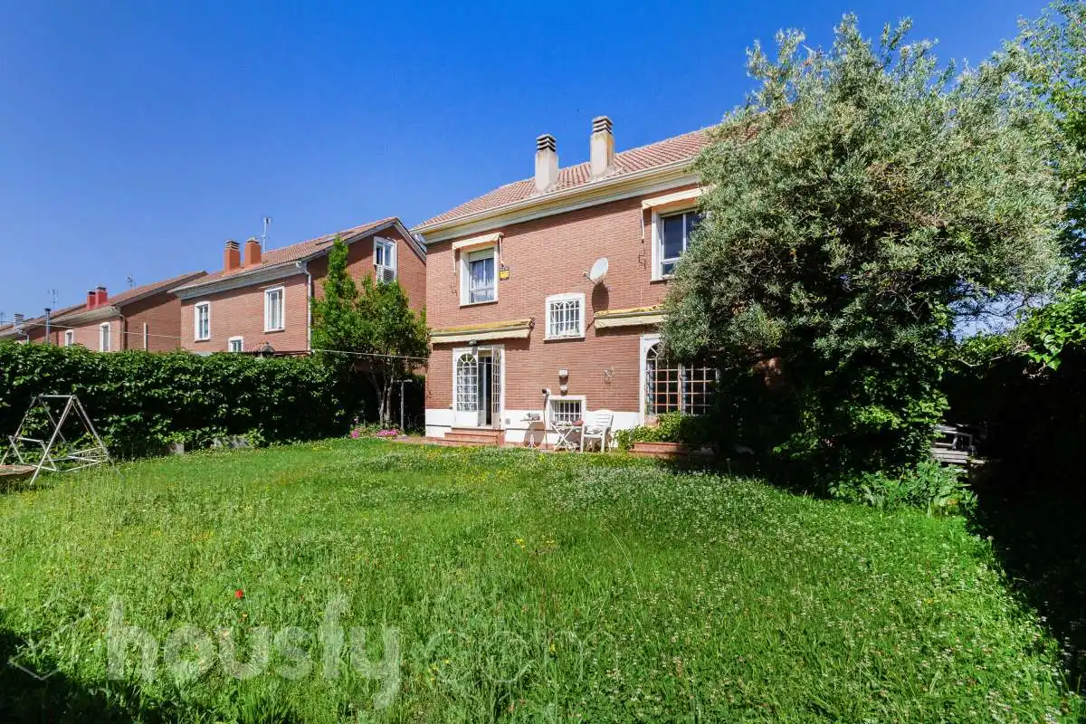 Jardín de Casa o chalet en venta en Azuqueca de Henares con Calefacción, Jardín privado y Terraza